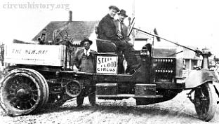 Three wheeled tractor