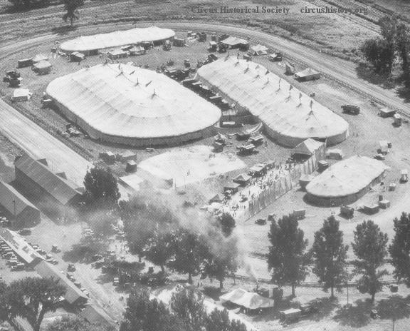 Hagenbeck-Wallace circus 1933